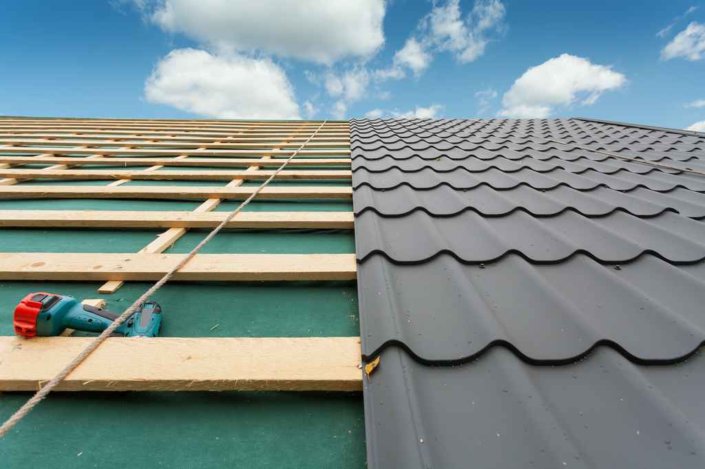 trusted Waltham, Massachusetts metal roofing contractor